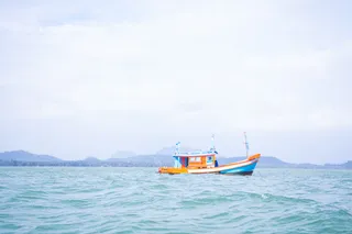 РЫБАЦКАЯ ЛОДКА