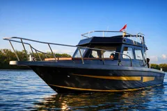 Monohull QR 10 Bali
