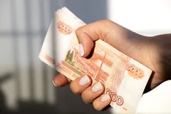 Не привозите наличные рубли